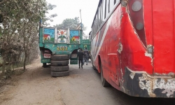 কুষ্টিয়া ঈশ্বরদী মহাসড়কে ৩ কিলোমিটার যানজট